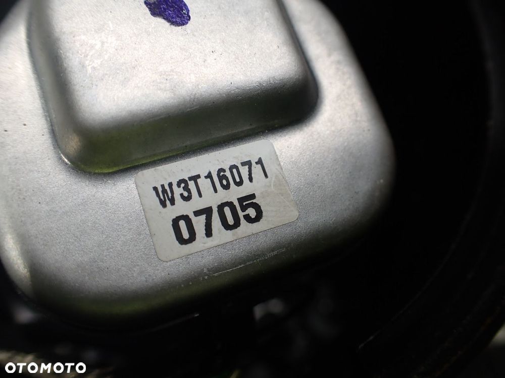 LAMPA LEWA PRZEDNIA XENON SUZUKI GRAND VITARA II 1.9 - 9