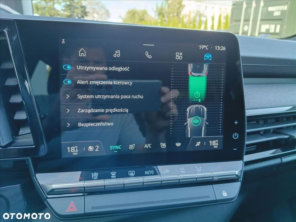Renault Austral 1.3 TCe mHEV Equilibre - 26