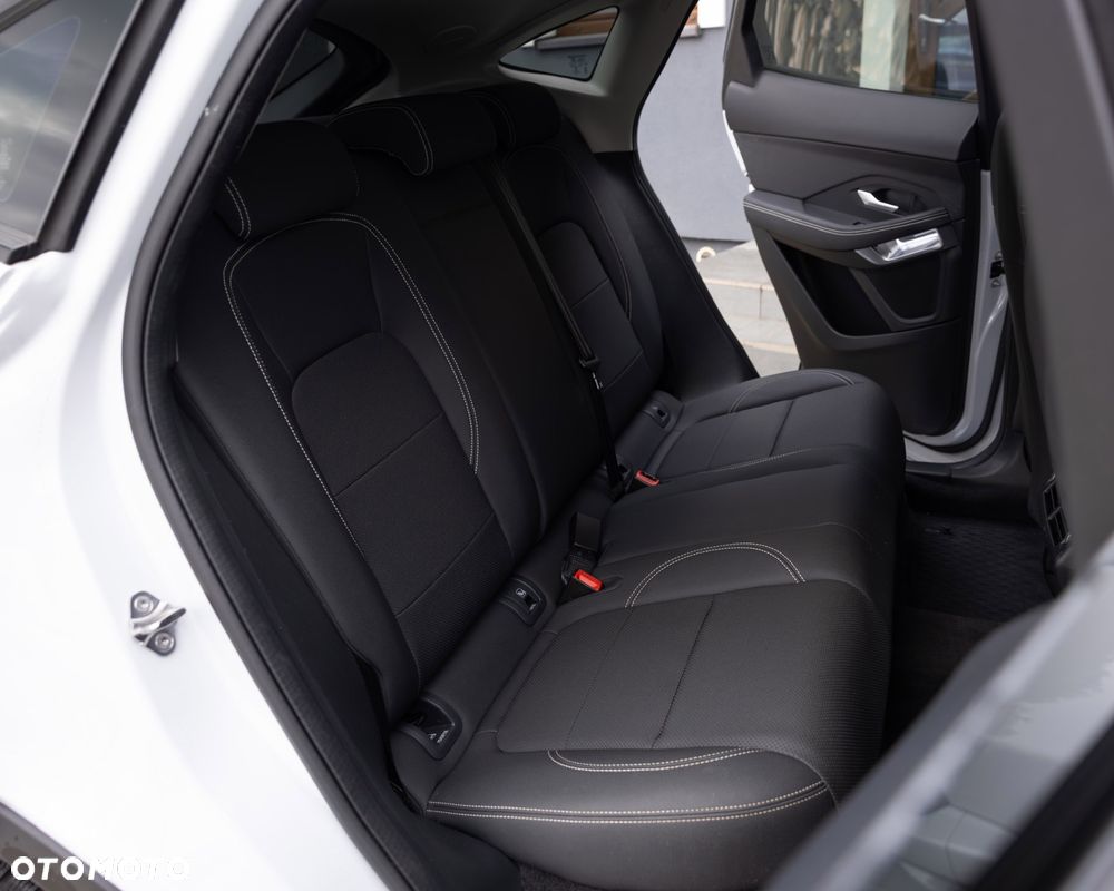 Jaguar E-Pace D165 AWD R-Dynamic SE - 36