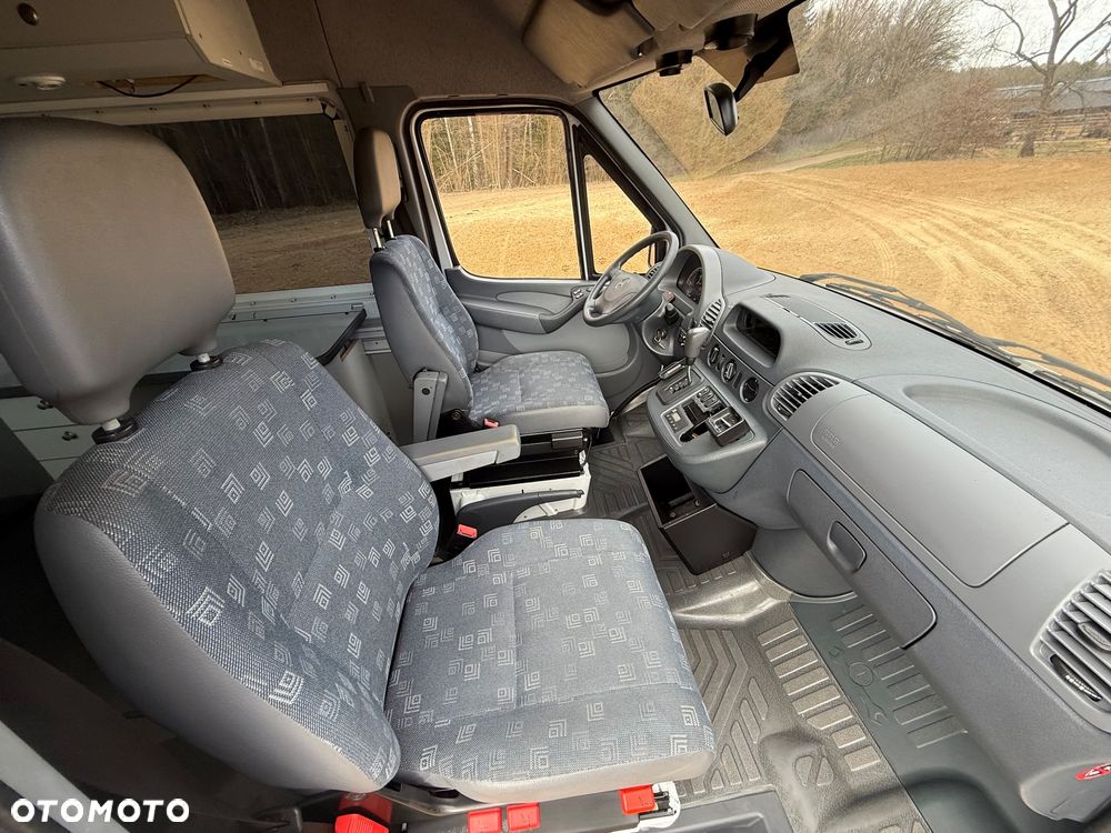 Mercedes-Benz Sprinter 416 Maxi 104 tys przebiegu Perfekcyjny Stan Webasto Klima Automat - 11