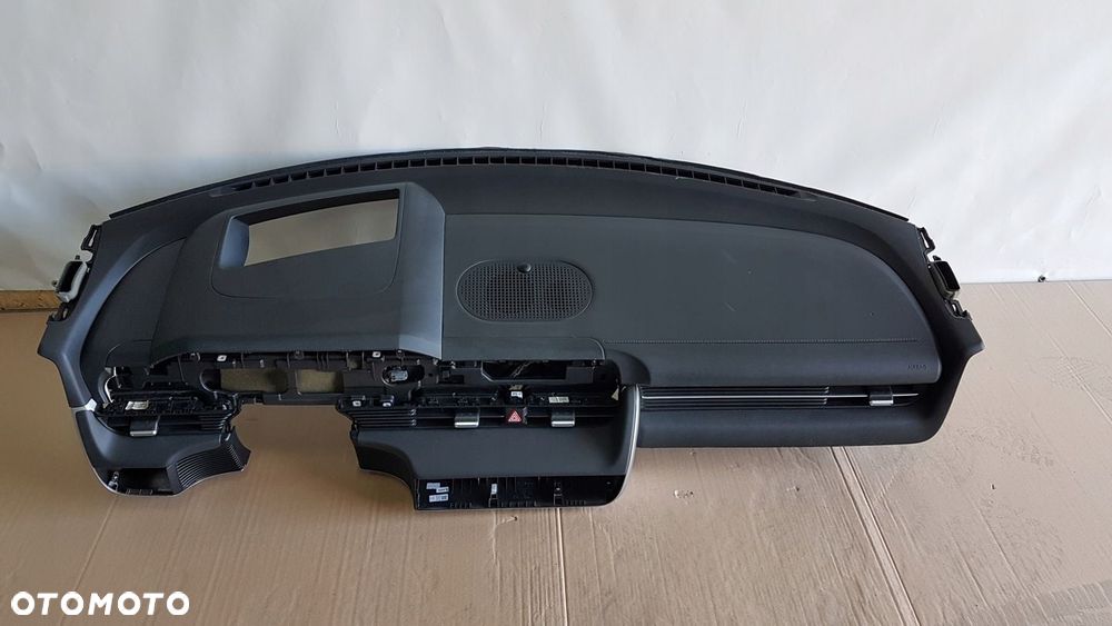 DESKA ROZDZIELCZA KONSOLA HYUNDAI IONIQ 5 HEAD UP - 2