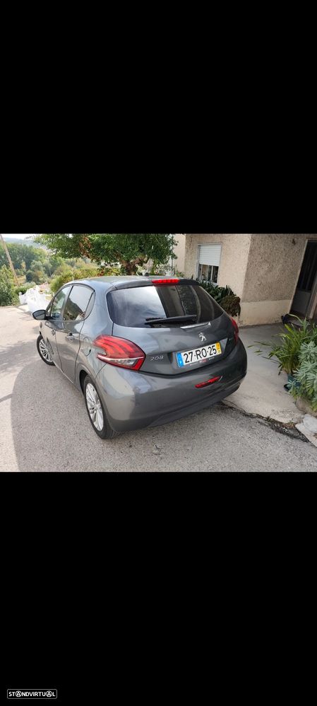 Peugeot 208 1.2 VTi Allure - 6