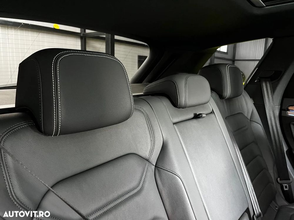 Volkswagen Touareg 3.0 V6 TDI 4Motion DPF Automatik R-Line - 28