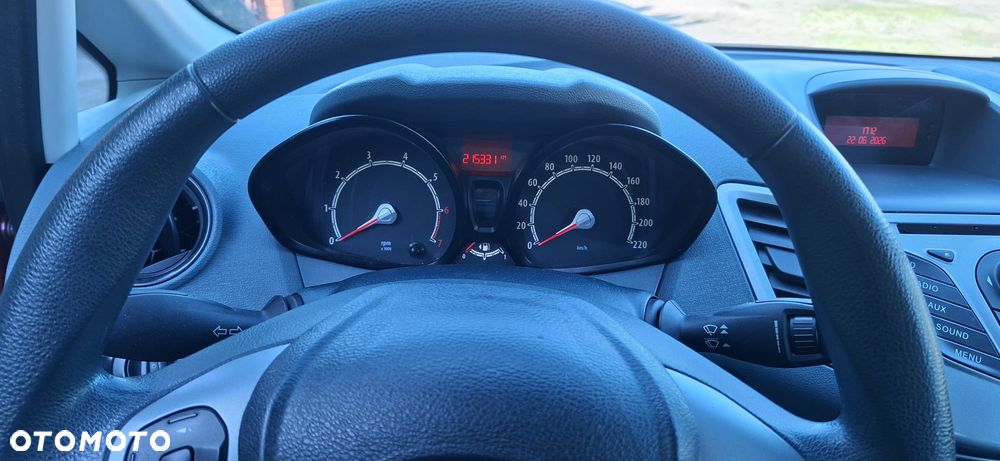 Ford Fiesta 1.25 Trend - 18
