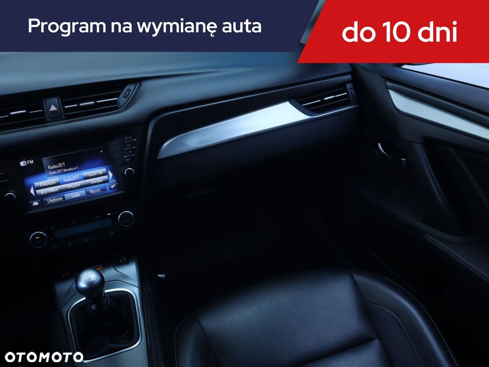 Toyota Avensis - 10