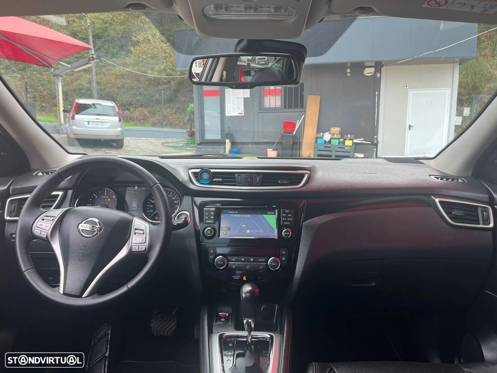 Nissan Qashqai 1.6 dCi Xtronic ACENTA - 17