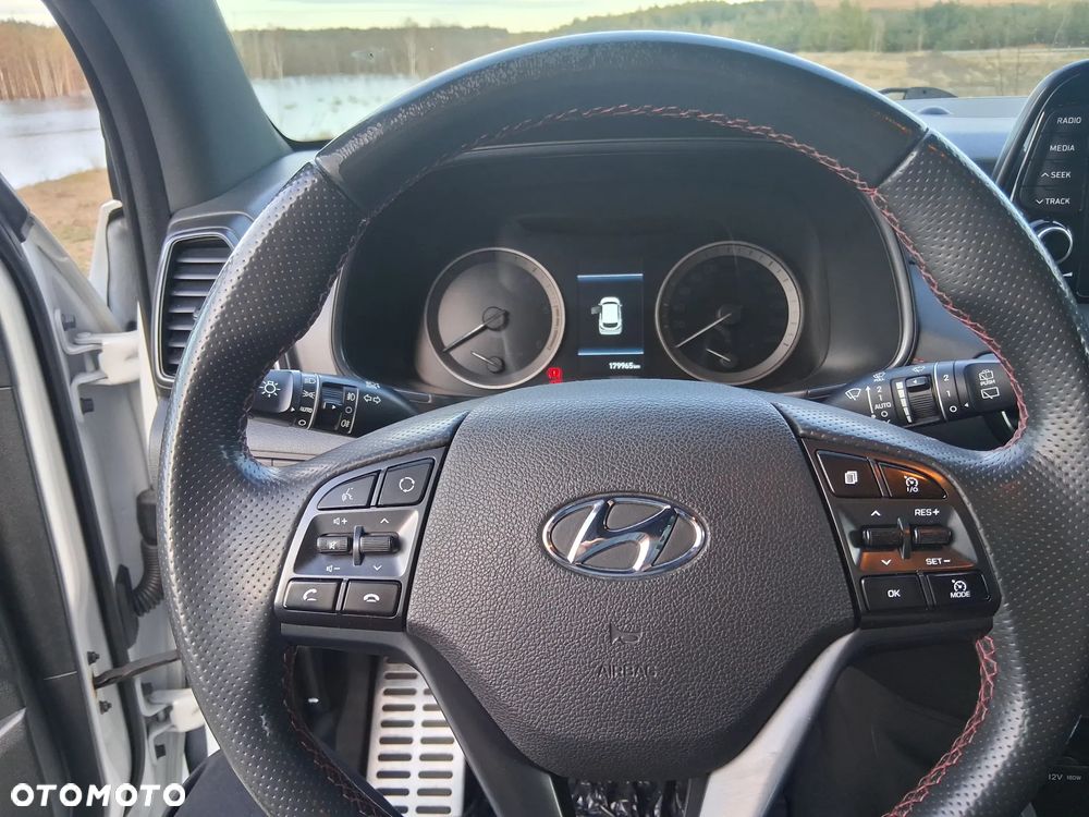 Hyundai Tucson 1.6 CRDi 48V-Hybrid 2WD DCT N Line X - 32