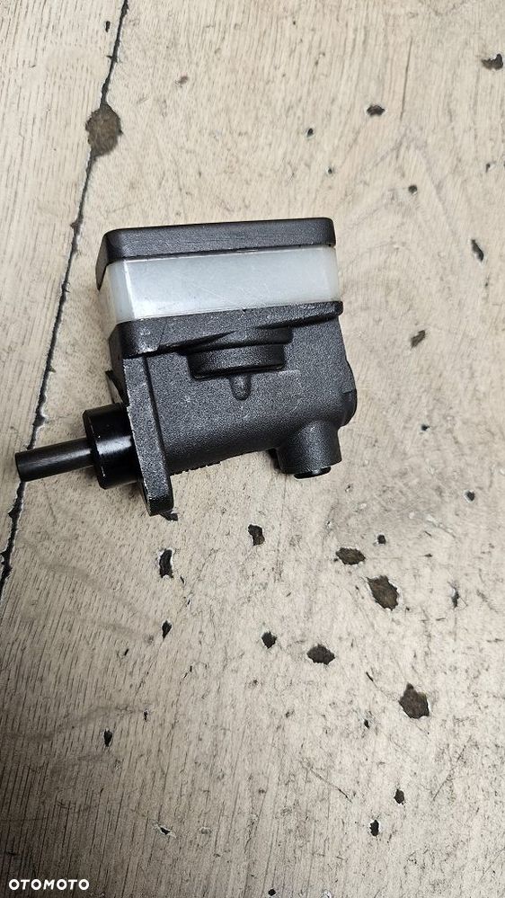 Pompa hamulcowa przód Aprilia Europa 50  AP8213149 - 10