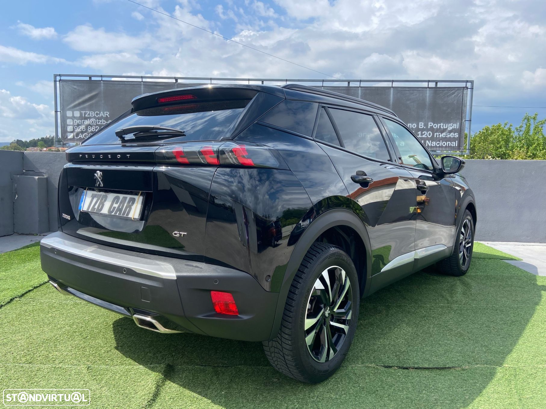 Peugeot 2008 1.2 PureTech GT Pack EAT8 - 5