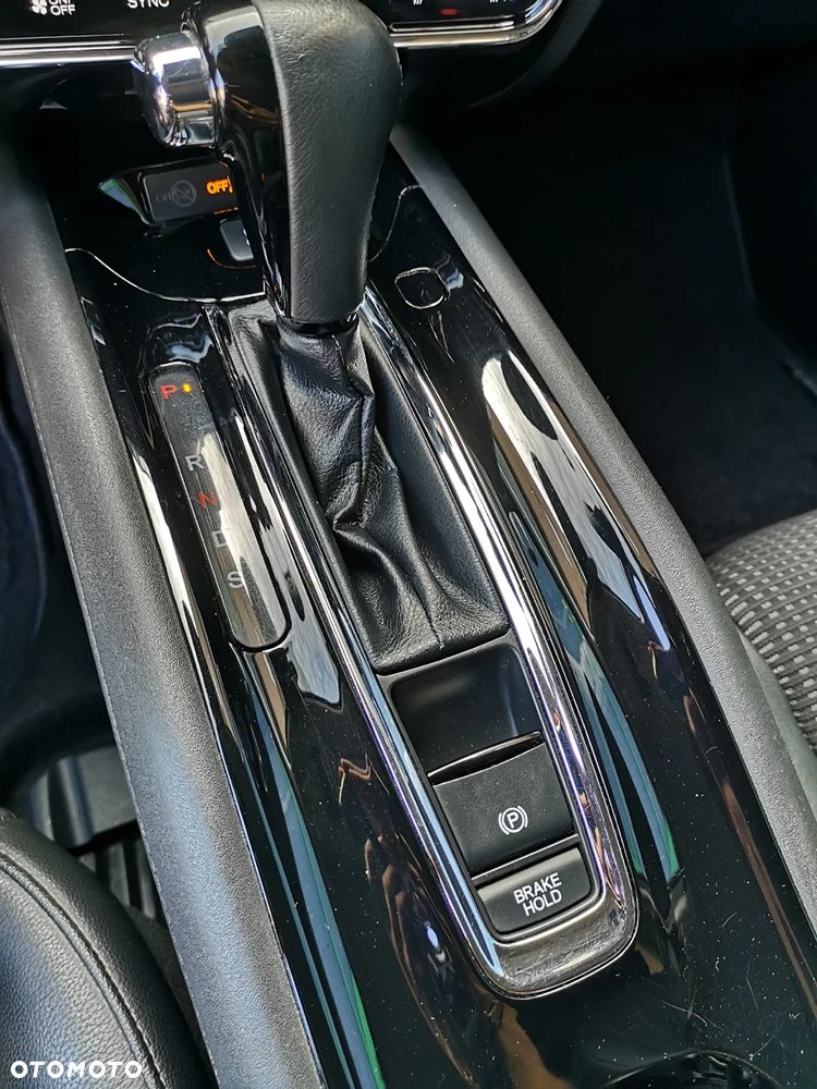 Honda HR-V 1.5 i-VTEC CVT Executive - 28