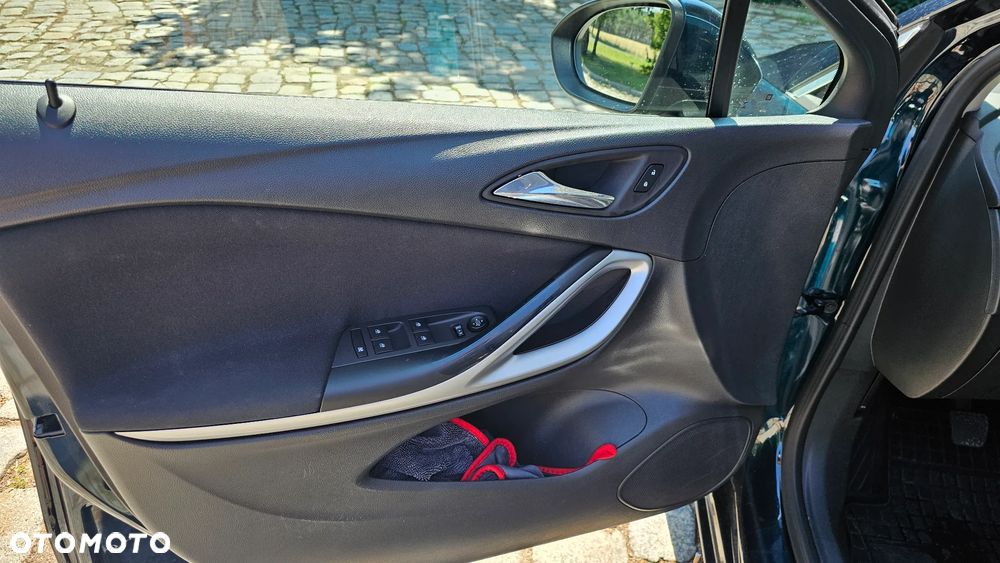 Opel Astra - 10
