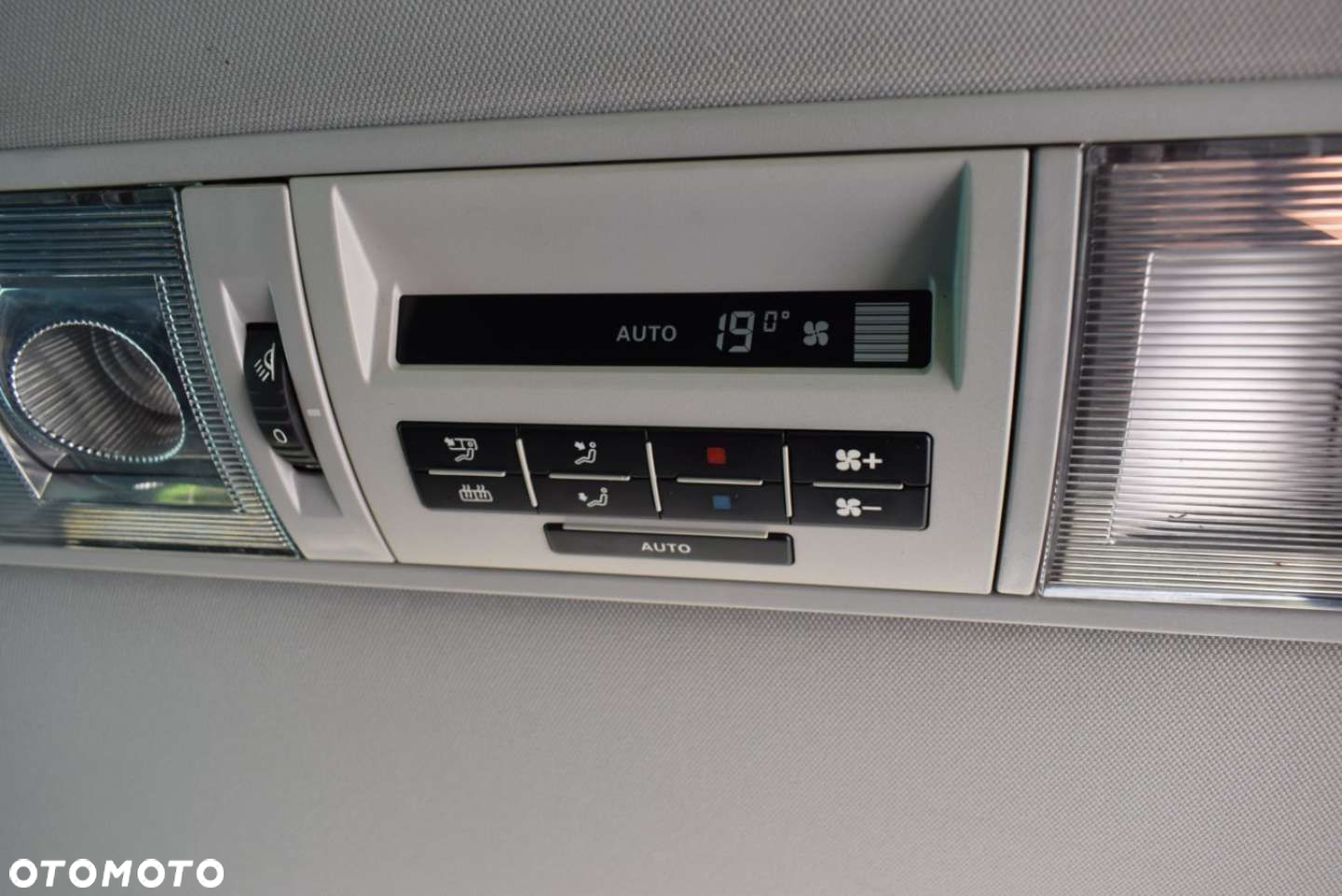 Volkswagen Transporter - 23