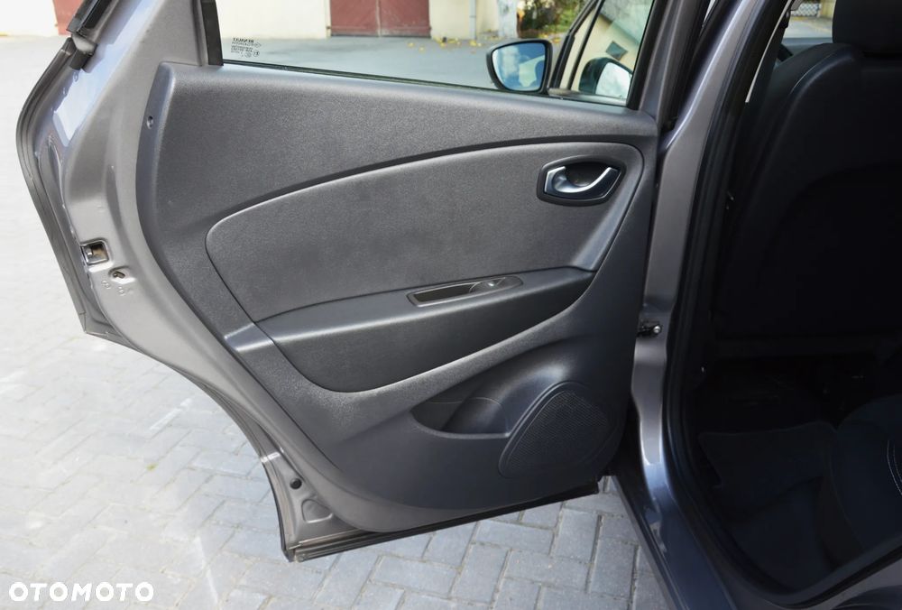 Renault Captur - 35