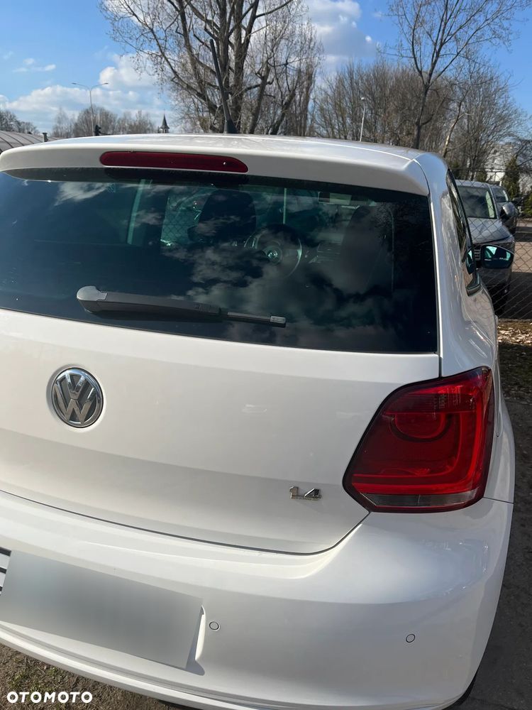 Volkswagen Polo - 8