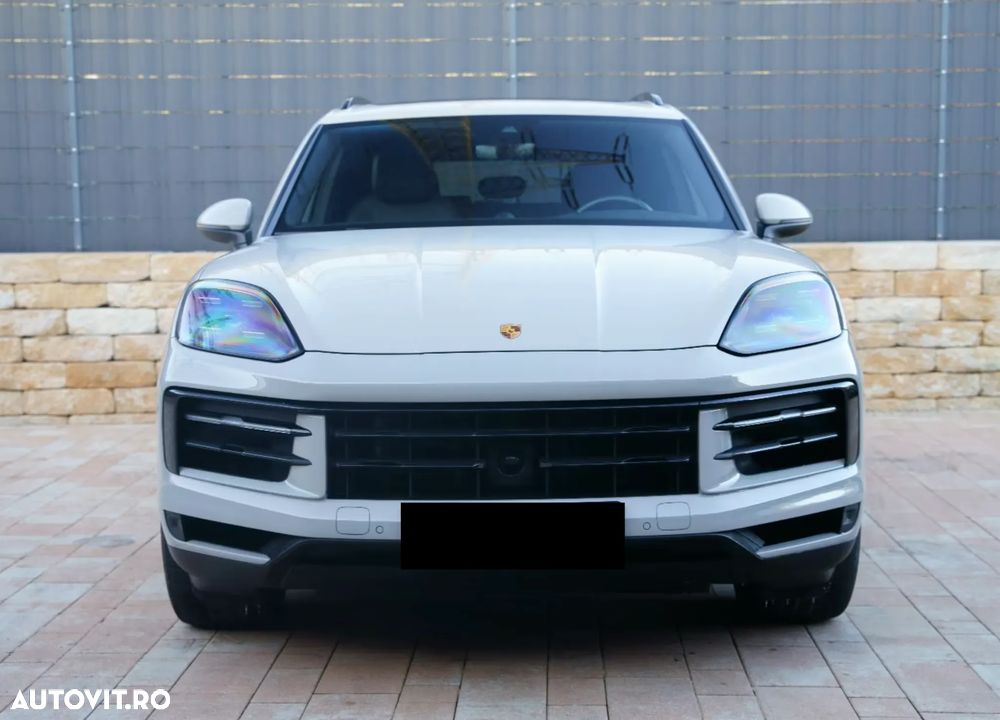 Porsche Cayenne E-Hybrid - 2
