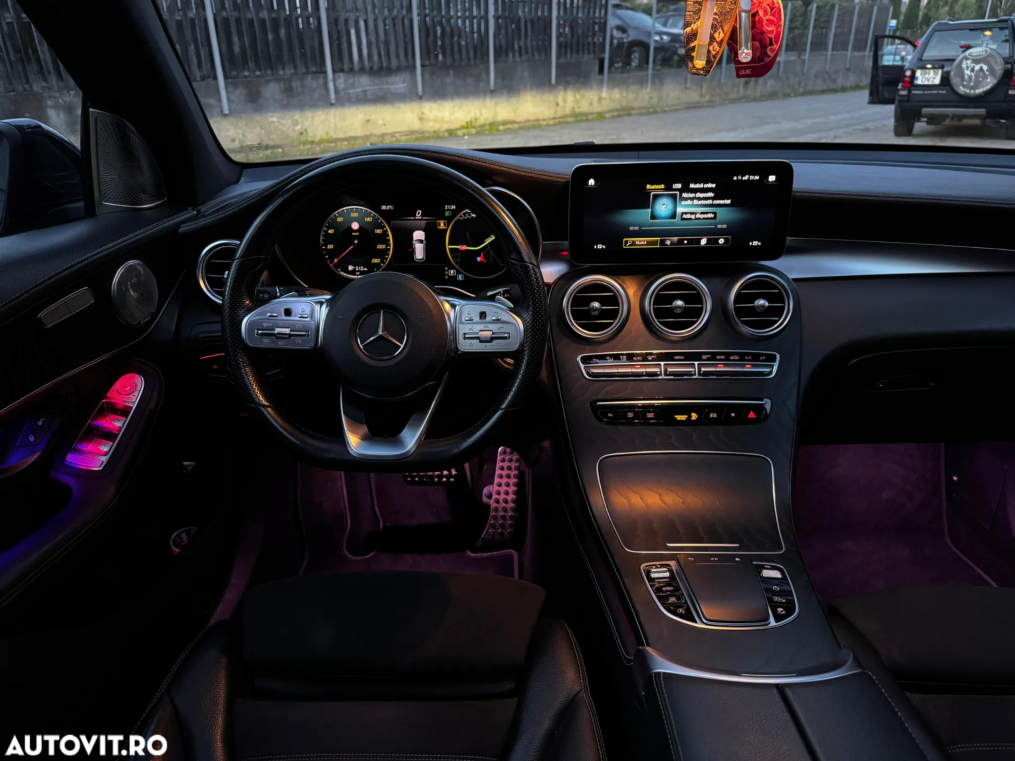 Mercedes-Benz GLC 300 d 4Matic 9G-TRONIC AMG Line Plus - 11