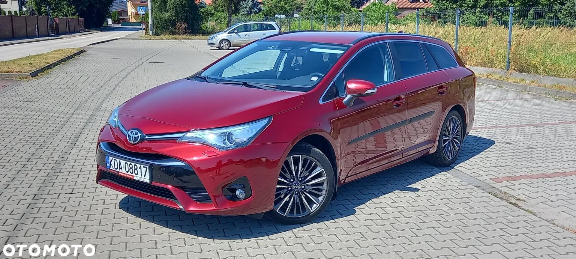 Toyota Avensis Combi 1.8 Multidrive Business Edition - 3
