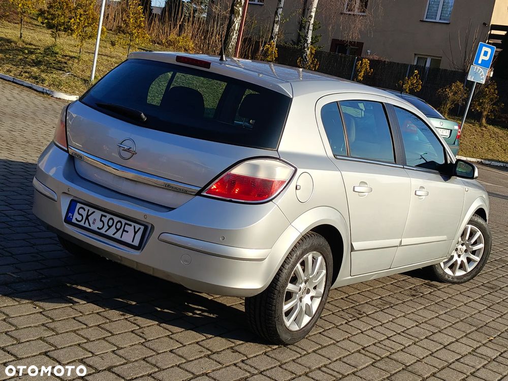 Opel Astra 1.6 Edition - 1