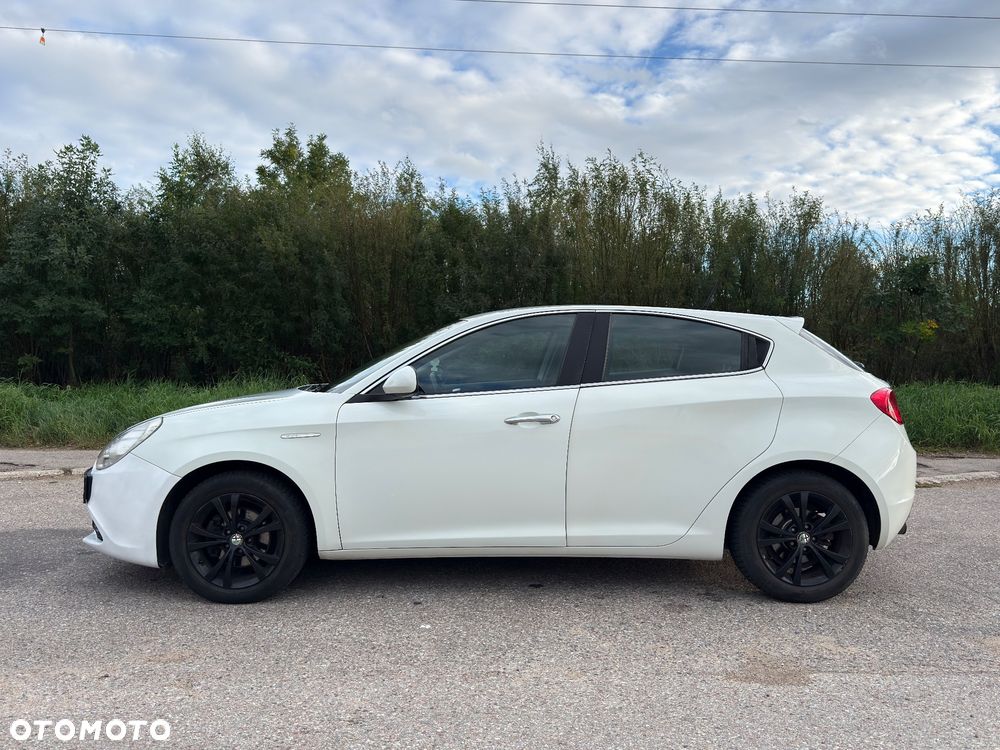 Alfa Romeo Giulietta - 5