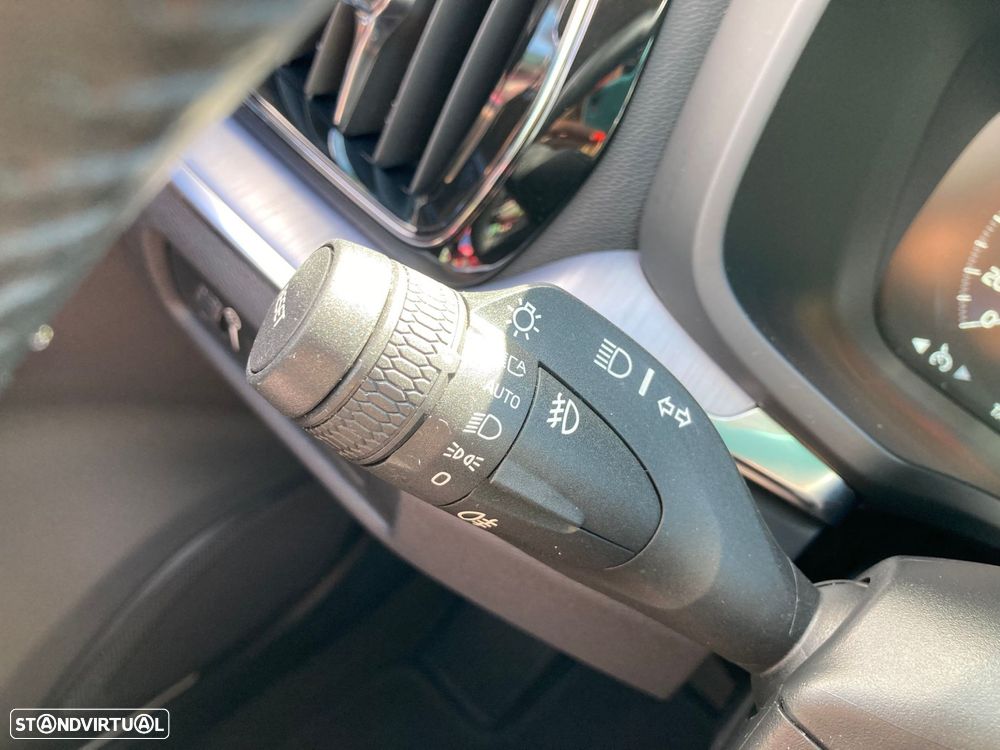 Volvo V60 2.0 T6 AWD TE Inscription Expression - 22