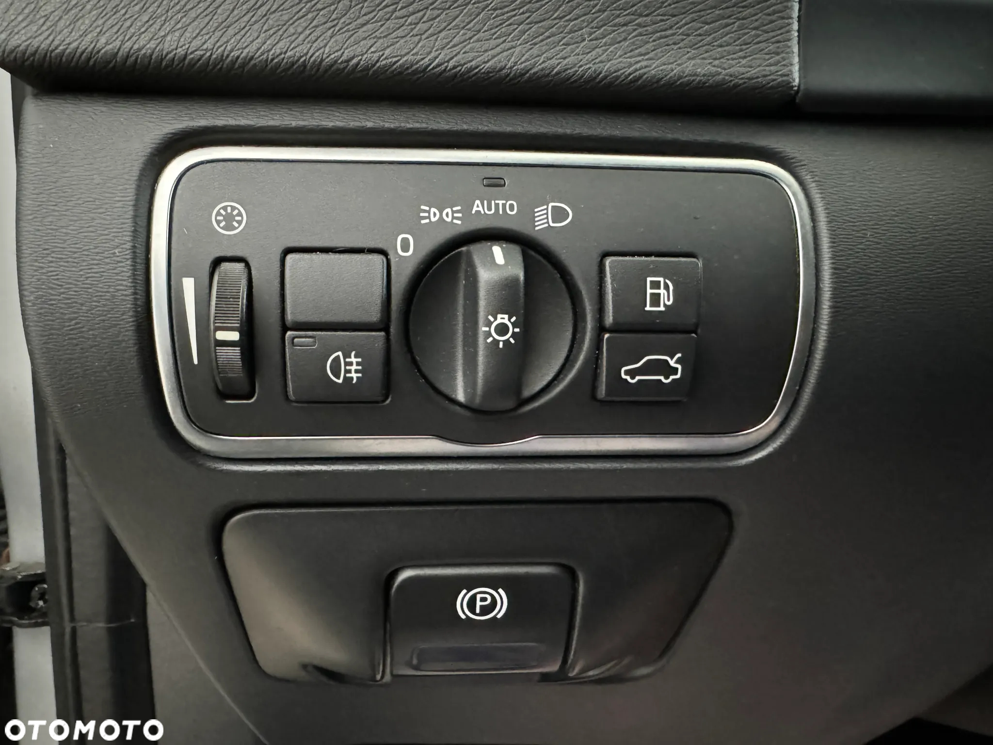 Volvo V60 D3 Geartronic Kinetic - 30
