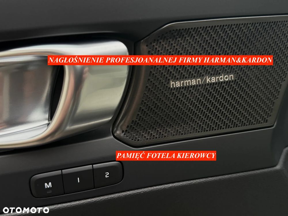 Volvo XC 40 B3 B DKG Plus Dark - 17