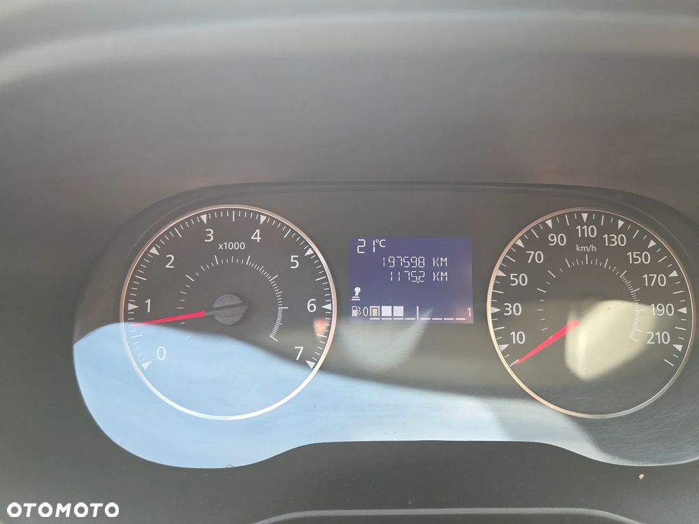 Dacia Duster 1.6 SCe Laureate S&S - 18