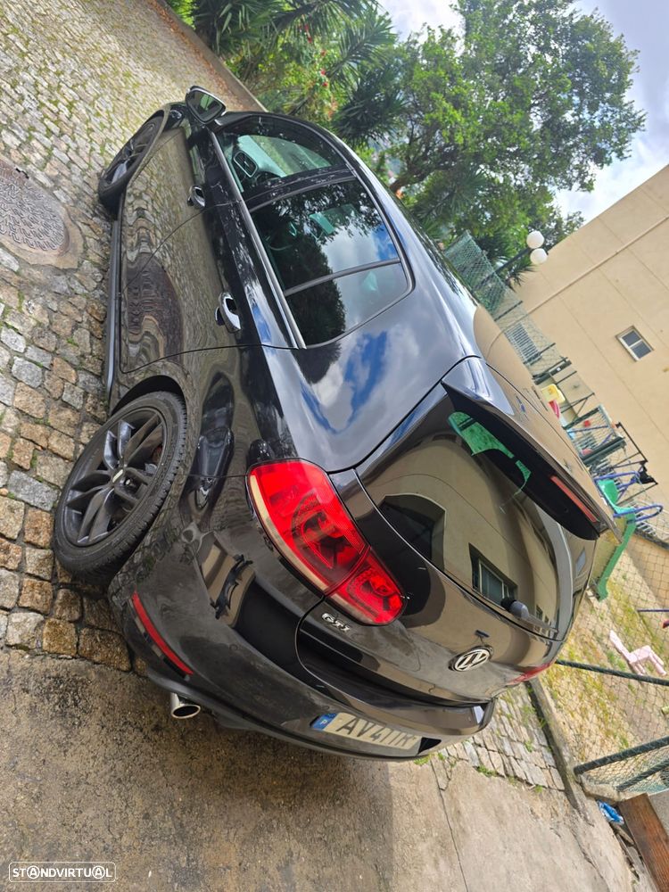 VW Golf 2.0 GTI - 16