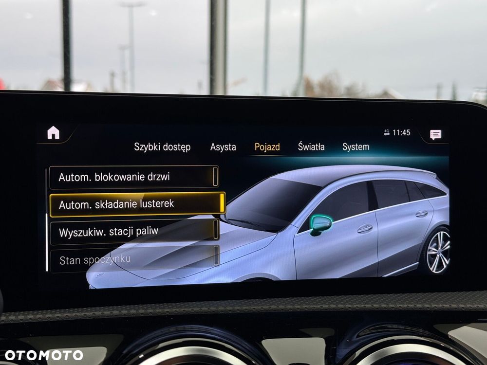 Mercedes-Benz CLA - 35