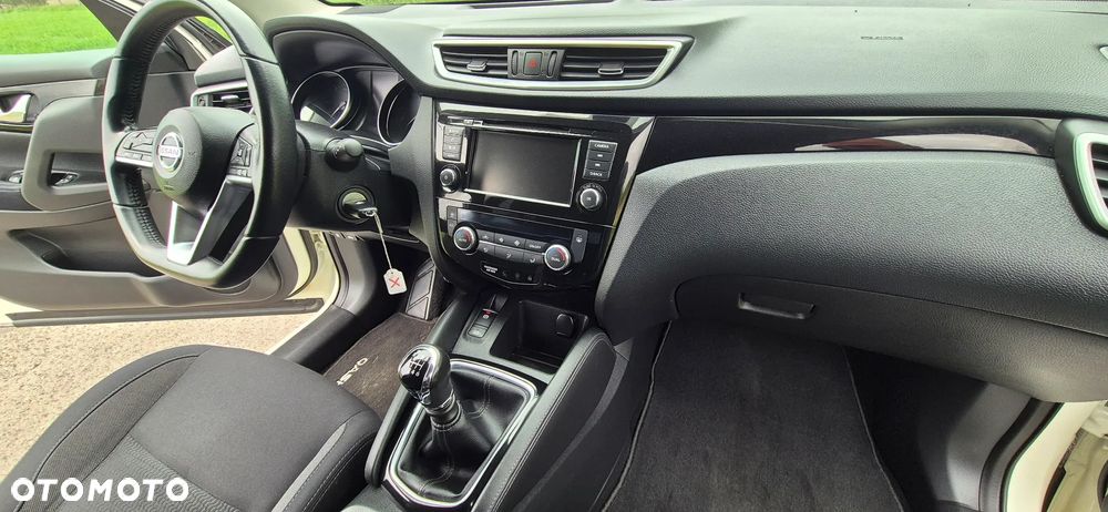 Nissan Qashqai - 18