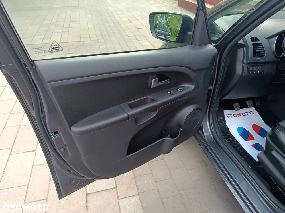 Kia Venga 1.4 CVVT Dream Team Edition - 25