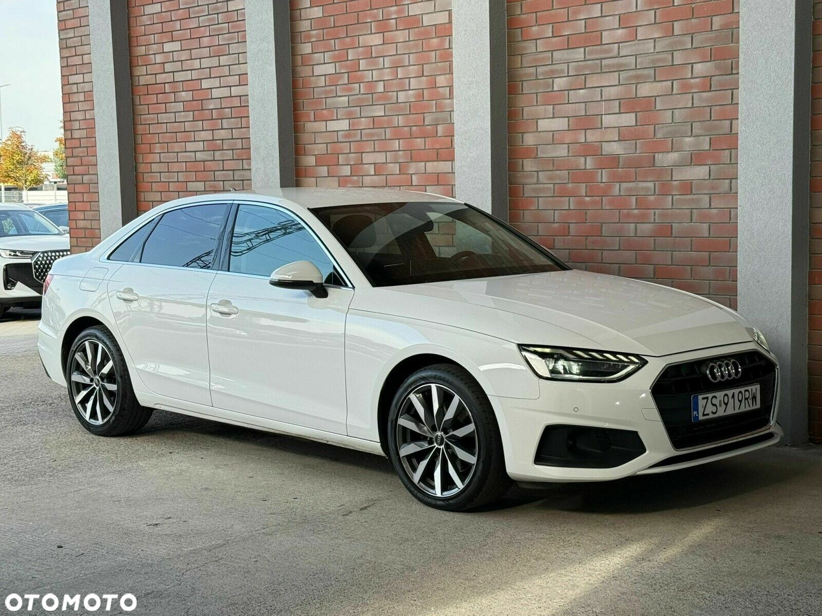 Audi A4 - 4