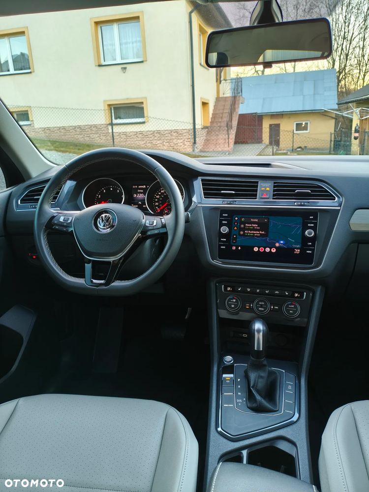 Volkswagen Tiguan Allspace - 22