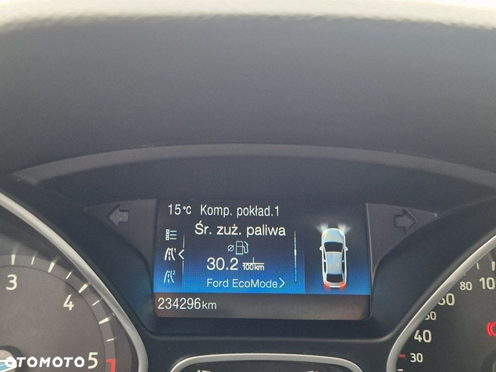 Ford Focus 1.5 EcoBlue Start-Stopp-System TREND - 10