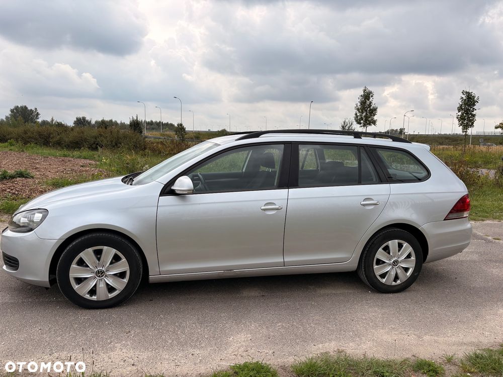 Volkswagen Golf 1.6 TDI Trendline - 6