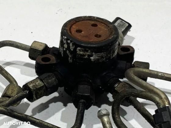 Rampa injectoare Renault Clio 2 (1998-2005) 1.5 dci euro 3 8200057345 - 1