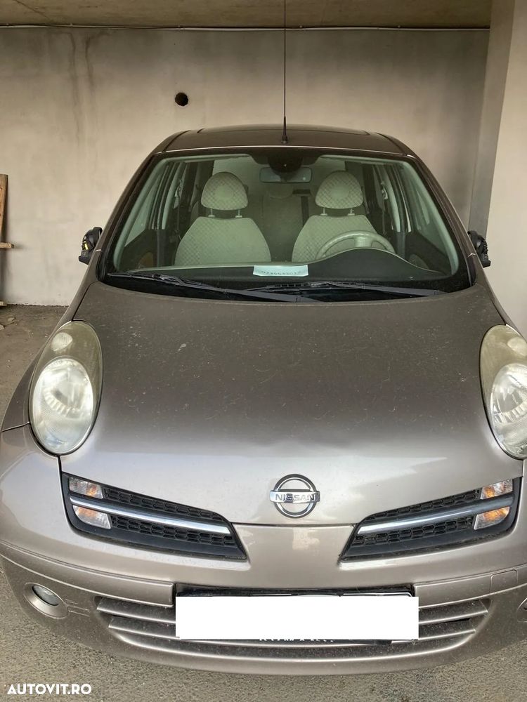 Nissan Micra - 1