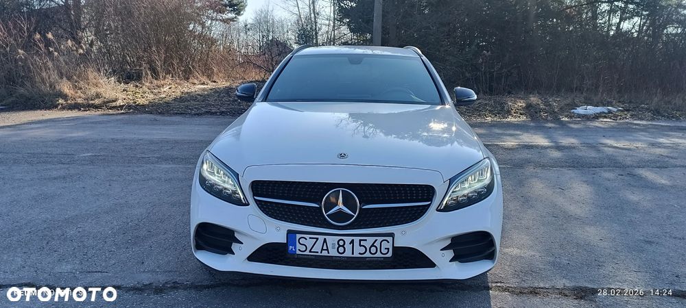 Mercedes-Benz Klasa C 220 d 9G-TRONIC AMG Line - 3