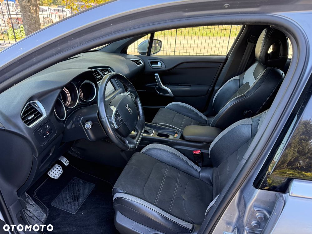 DS Automobiles DS 4 Crossback - 6