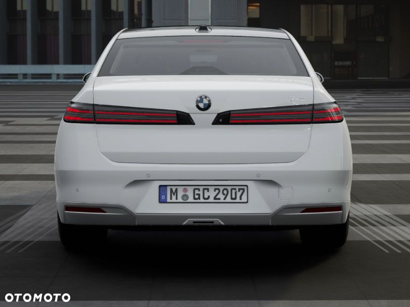 BMW Seria 7 ver-740d-xdrive-mhev-m-sport-sport - 7