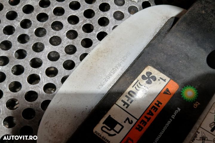 Usita rezervor 6M21-R405A02-AA AM21-R27936-BB 6M21R405A02AA  6M21-R40 - 6