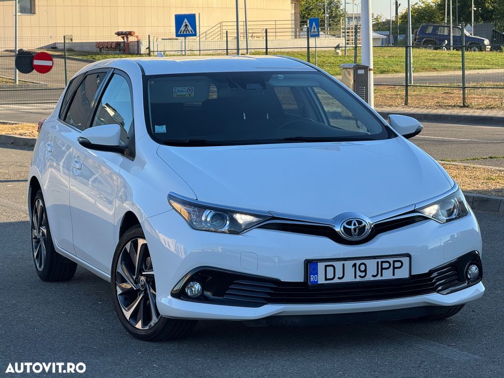 Toyota Auris - 17