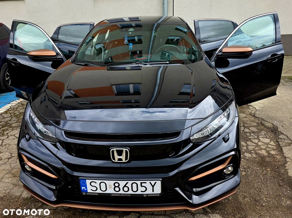 Honda Civic 1.0 i-VTEC Turbo CVT Elegance - 24