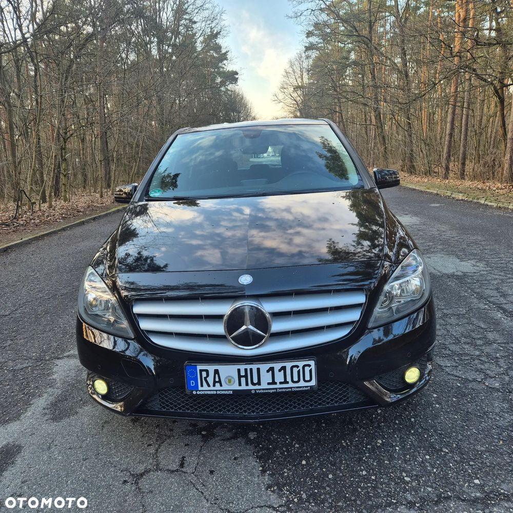 Mercedes-Benz Klasa B 180 BlueEFFICIENCY Edition - 2