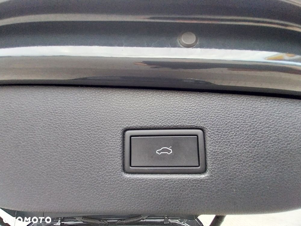 Volkswagen Tiguan 2.0 TSI 4Mot Elegance DSG - 12