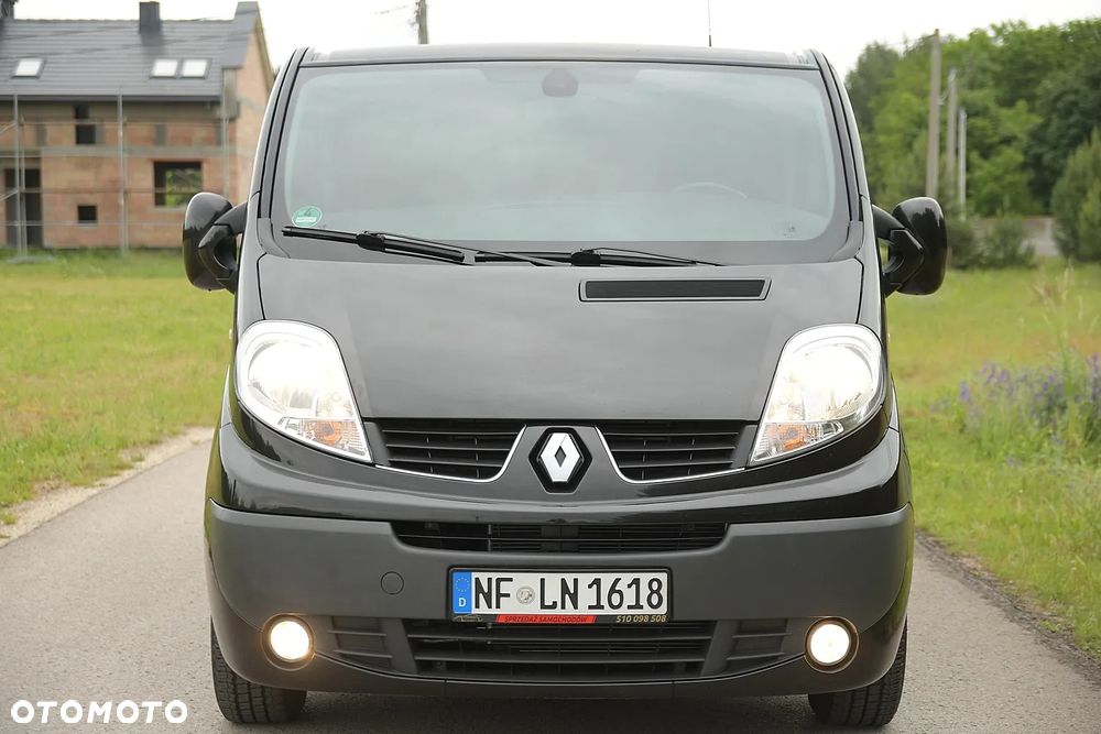 Renault Trafic - 12