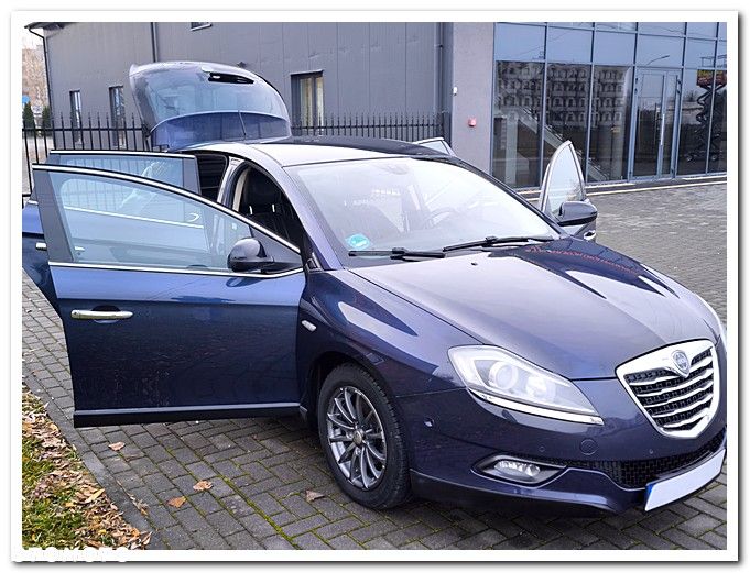 Lancia Delta 1.6 MJ Steel - 15