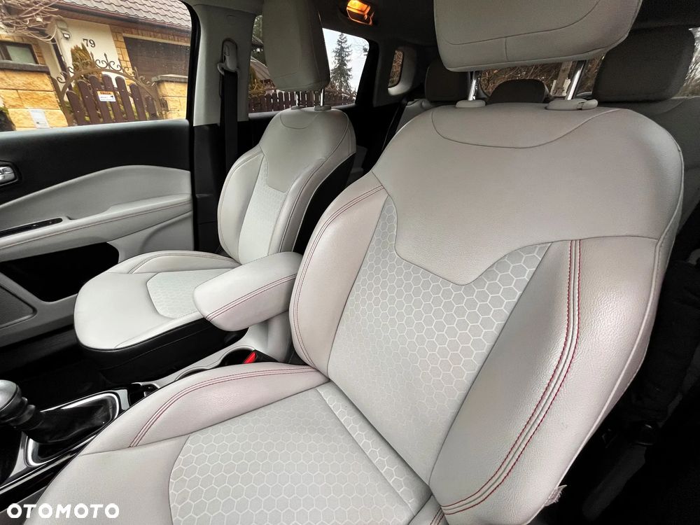 Jeep Compass 1.4 MultiAir Limited - 8