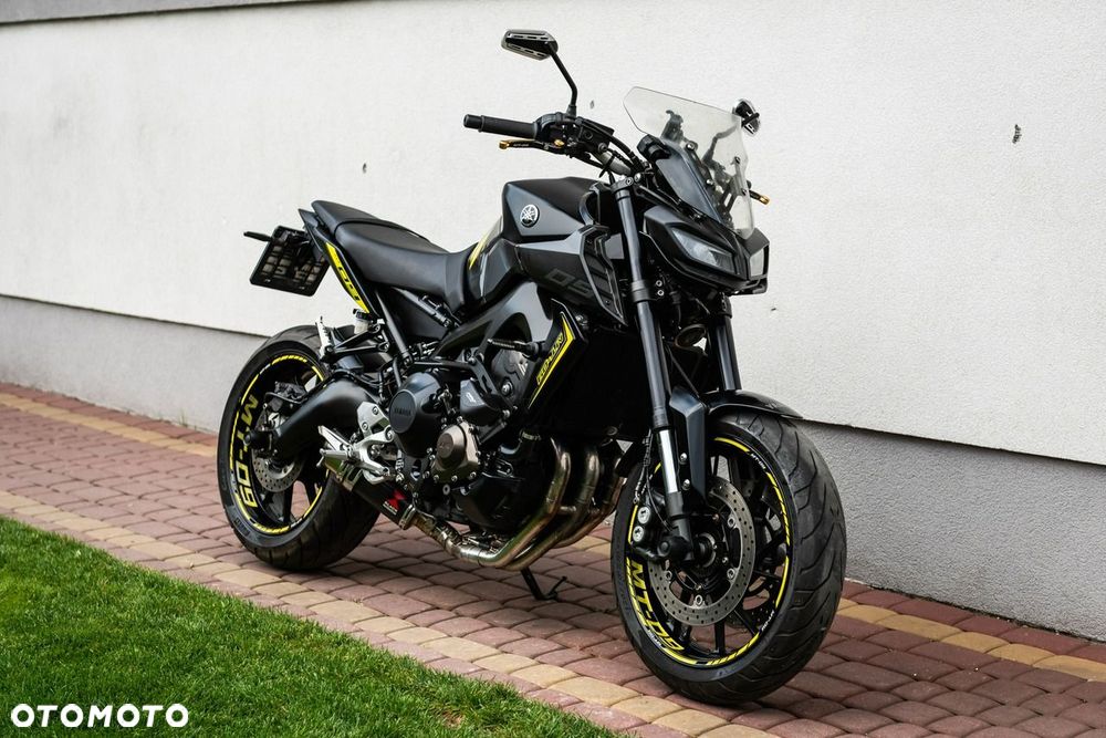 Yamaha MT - 1