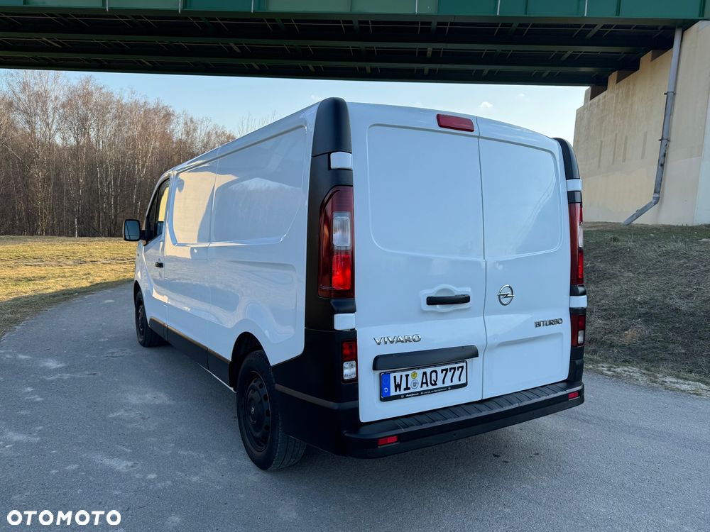 Opel Viearo - 4